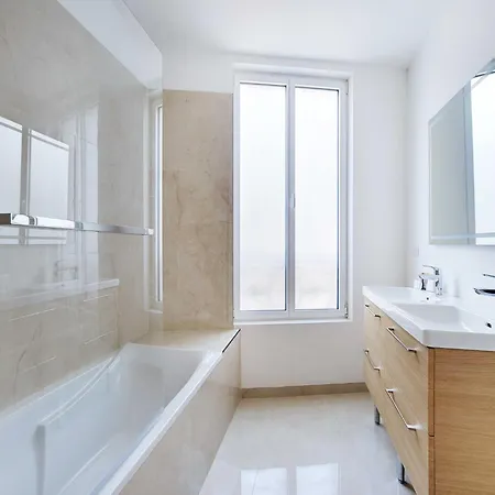 Exclusive Duplex -5bd 10p- * Nogent-sur-Seine