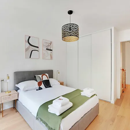 Exclusive Duplex -5bd 10p- * Nogent-sur-Seine